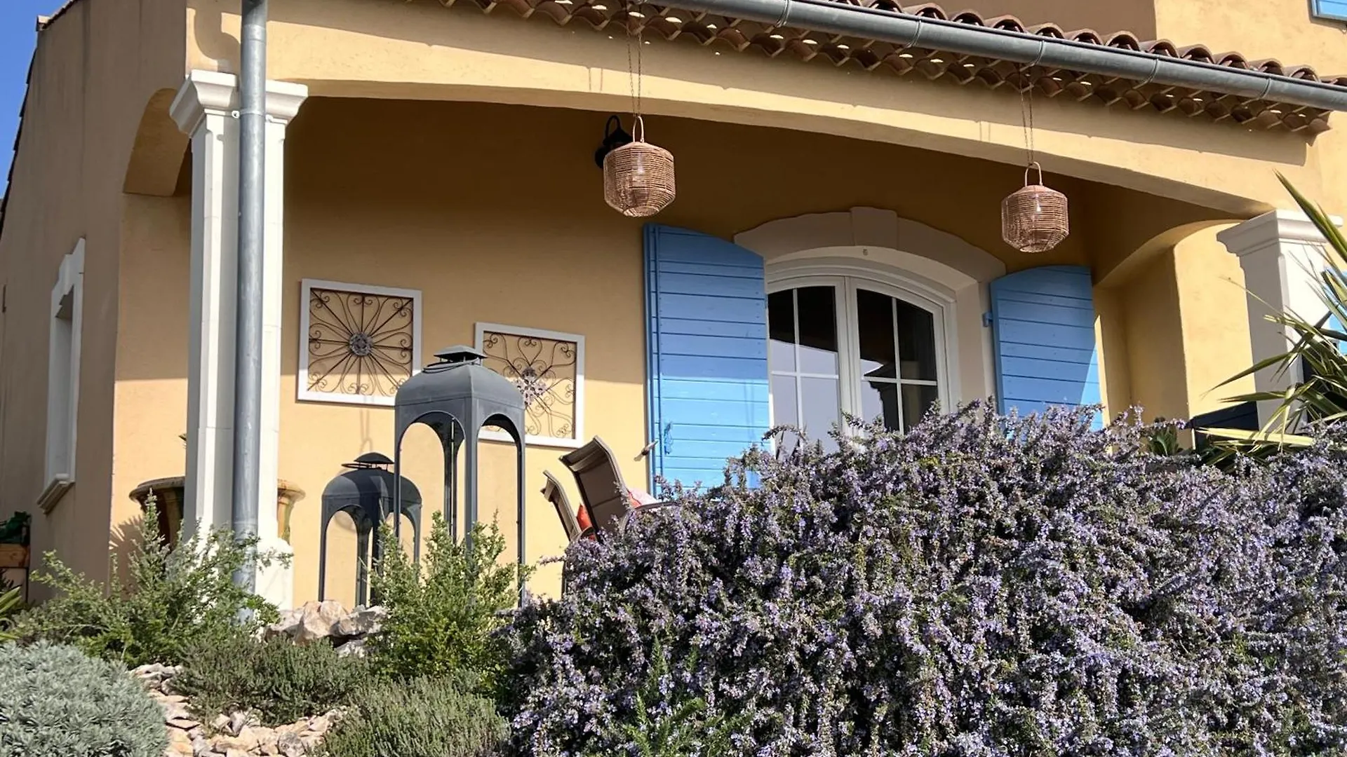 La Bastide De Grosille Bed & Breakfast Savasse France