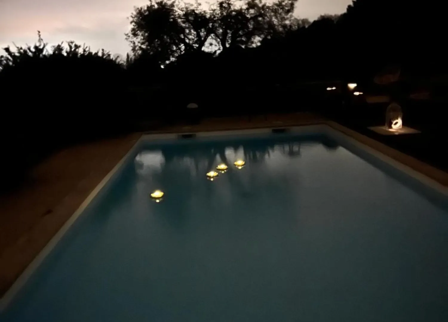 La Bastide De Grosille Bed & Breakfast Savasse