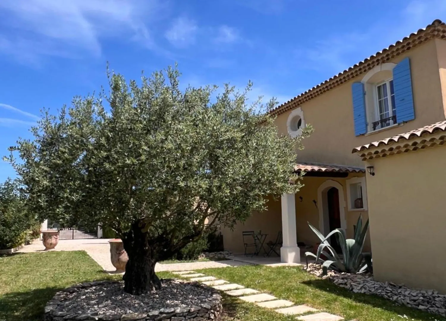 Bed and Breakfast La Bastide De Grosille à Savasse France
